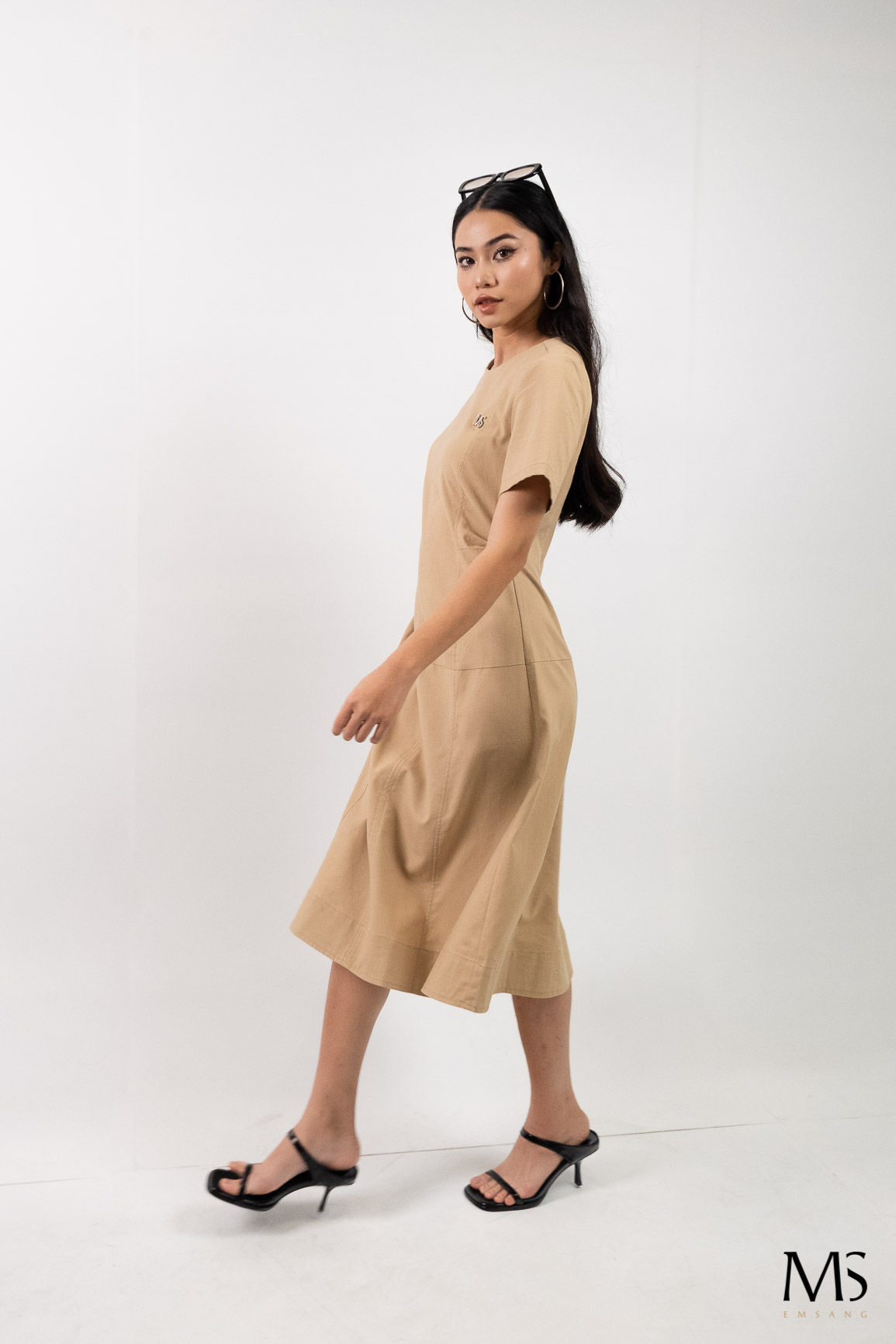 Đầm Kiểu Ngắn Tay 11010762